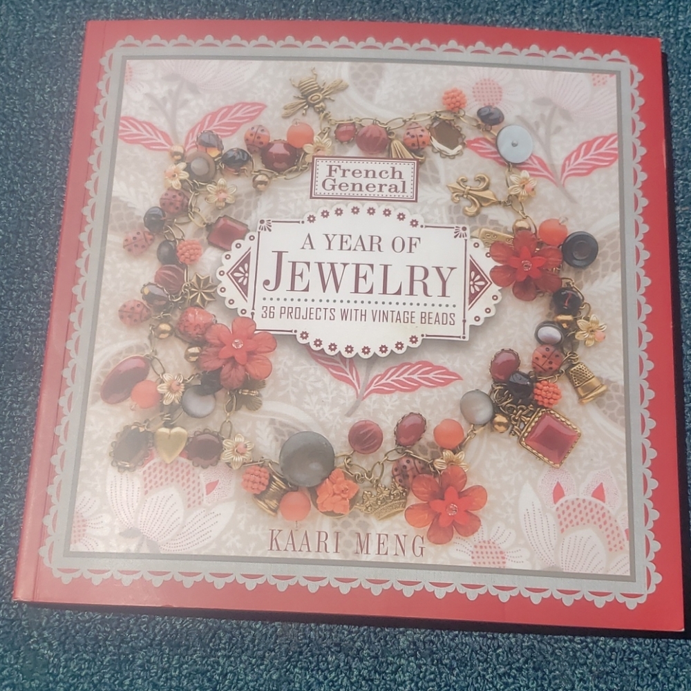 A Year of Jewelry: 36 Projects with Vintage Beads